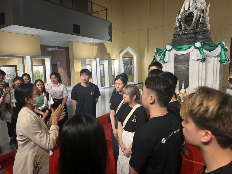 LINE_ALBUM_Day 1_240619_7_0